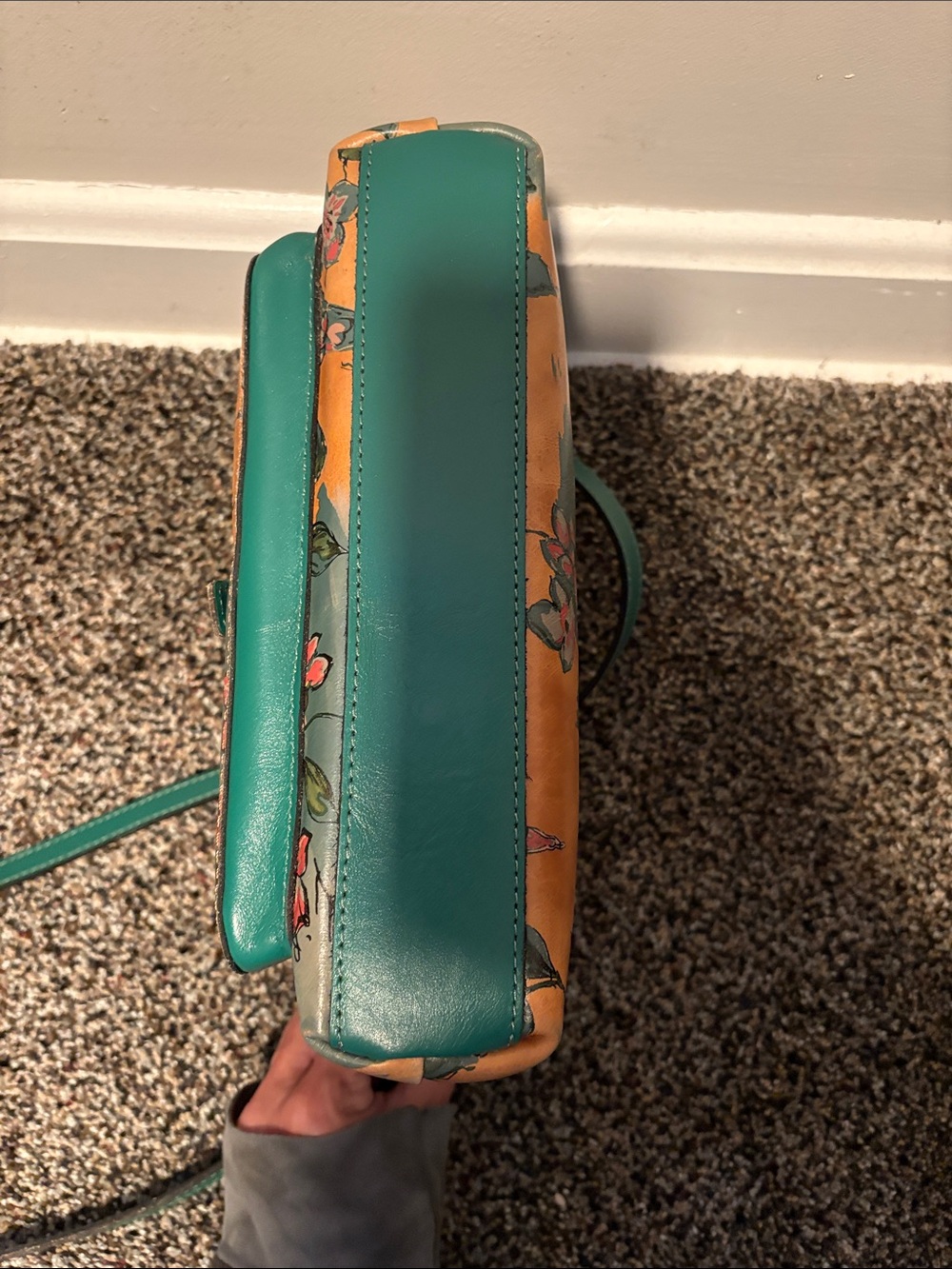 Patricia Nash Floral Printed Crossbody Bag in Tan and Green - Picture 6 of 6